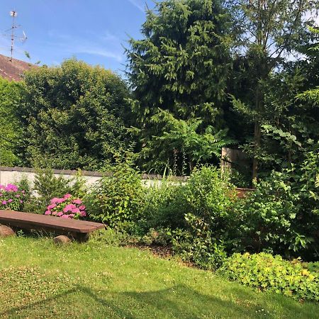 Gaestezimmer Mueller Neuss Eksteriør billede